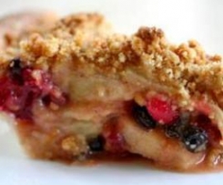 Crumble de Maçã e Frutos Silvestres