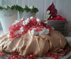 Pavlova de Cacau e Romã