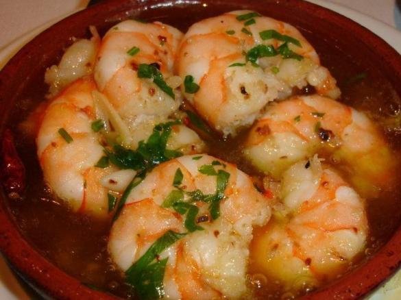 Gambas com alho e azeite
