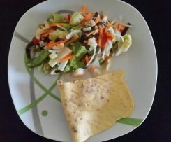 Mix oriental com Omelete de chouriço 