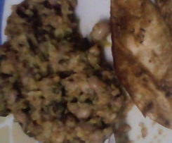 Migas de couve com broa, feijão frade e bacon