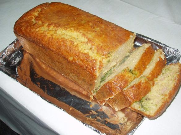 Bolo de queijo e fiambre