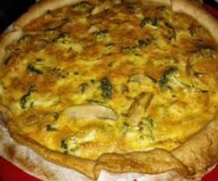 Quiche de Frango com Brócolos