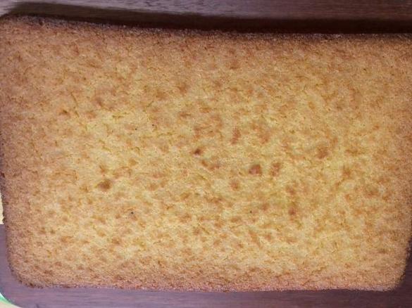 BOLO DE AIPIM COM CÔCO