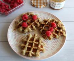 Waffles de Banana e Mel