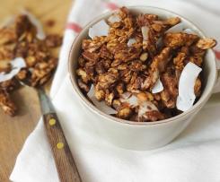 Granola de frutos secos com chocolate e côco