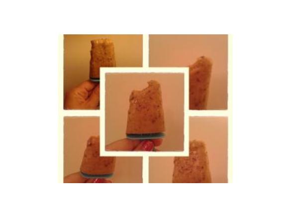 Gelado de manteiga de amendoim, banana e chocolate