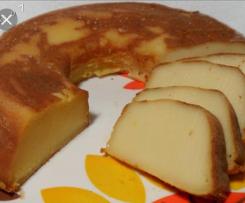 Bolo mole ( leite condensado )