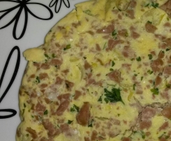 omelete de salsicha e queijo