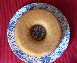 Bolo de Cardamomo e amendoim
