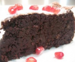 Bolo de chocolate, amêndoa e beterraba