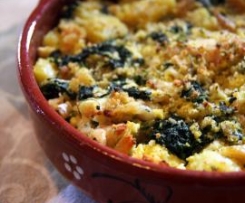 Bacalhau com broa de milho, batatas e couve