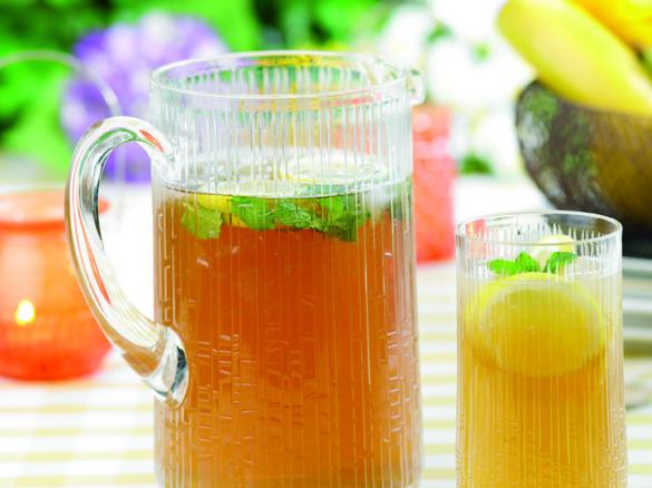Chá frio com hortelã