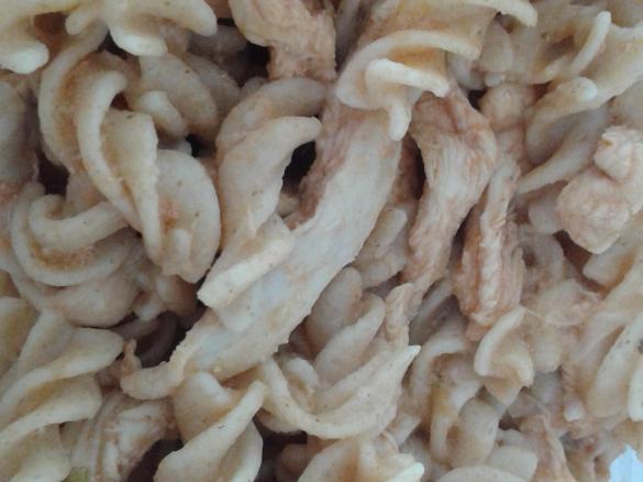 Fusilli Integral com Frango