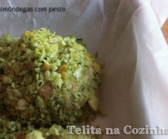 almôndegas com pesto