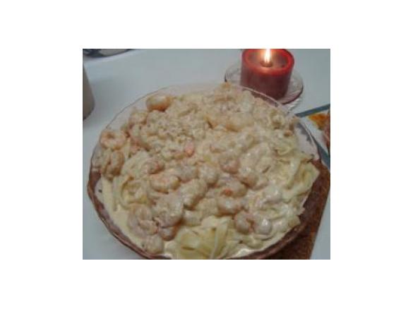 Tagliatelle ao molho Mascarpone e Limão com Camarões 