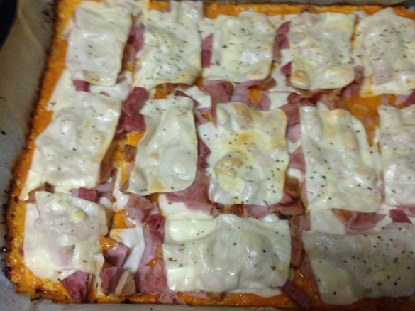 Pizza com base de couve flor