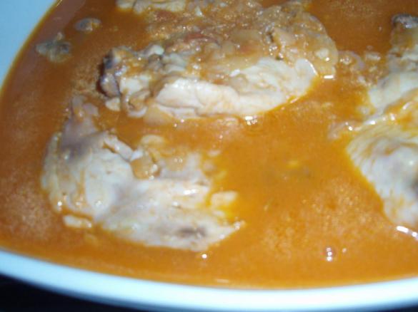 Pernas de frango guisadas