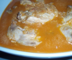 Pernas de frango guisadas