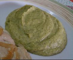 Puré de batata doce e brócolos