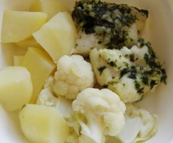 Lombinhos de Pescada com Alho e Coentros e Batatas e Couve Flor