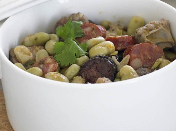 Favas guisadas