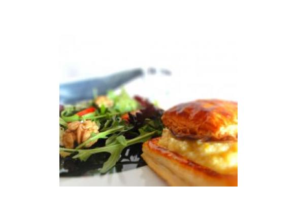 Secretos de Pescada em cama de Massa Folhada