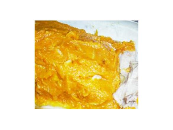 Lombo de porco com molho de cenoura