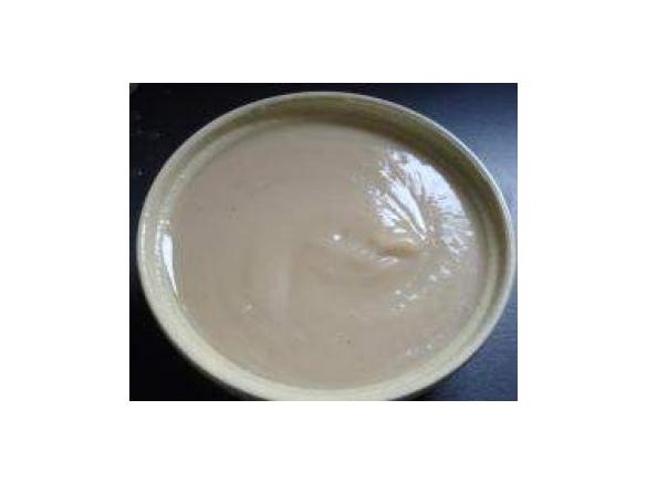 Aveludado de raiz de aipo