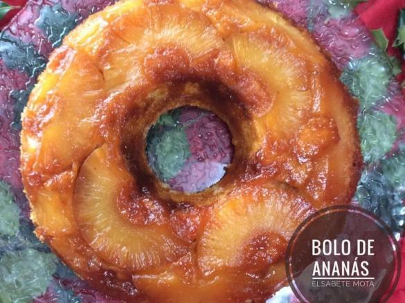 Bolo de Ananás