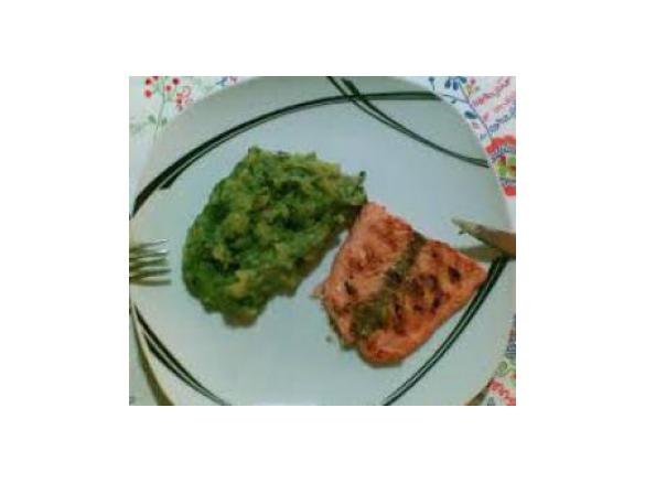 Espinafres à Bimby com Salmão Grelhado