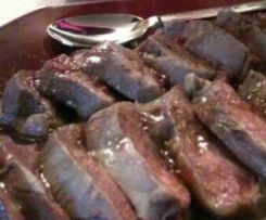 Magret de pato com molho de framboesa