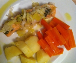 Salmão ao vapor em papelote