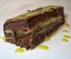 Tentação de chocolate com Curd de maracujá