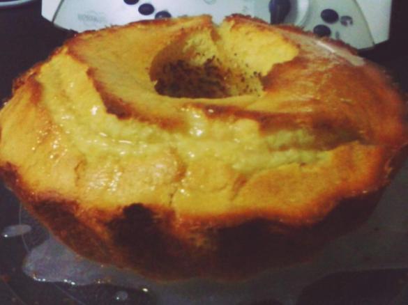 Bolo Húmido de Limão e Coco