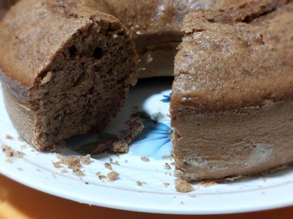 Bolo de Noz e Café