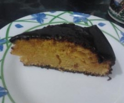 Bolo de cenoura com cobertura de chocolate (Livro base)