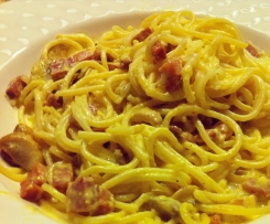 Sparghetti alla carbonara (clássico)