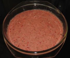 Mousse de morango com Chocapic e bolacha