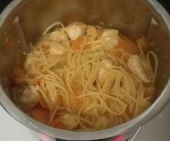 Frango com esparguete