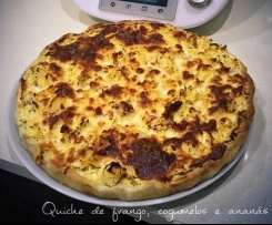 Quiche de frango, cogumelos e ananás 