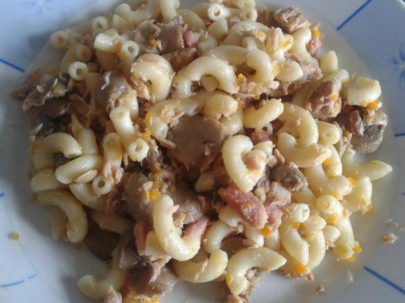 MASSA COTOVELOS COM ATUM