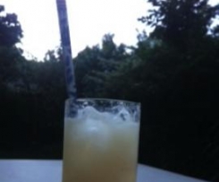 Sumo de Lichias e Lima