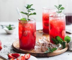 Chá Gelado de Morango e Hortelã