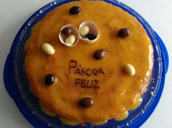 Bolo de amêndoa e doce de ovos