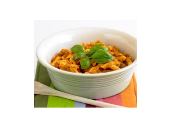 Penne de atum com manjericão