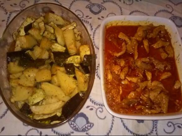 Cebolada de porco com batatas e curgetes assadas
