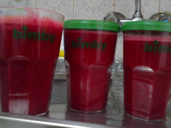 sumo de beterraba,cenoura e maça