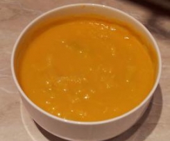 Sopa de Cenoura com Couve