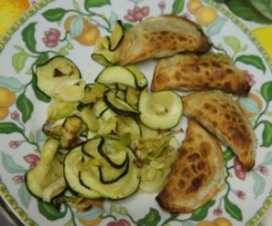 Pastelinhos de alheira com courgette e alho francês